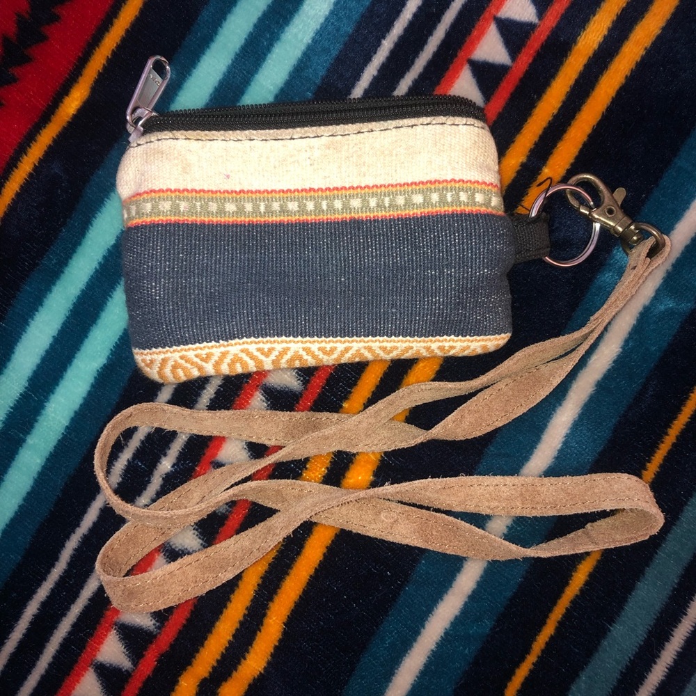 Earthbound wristlet